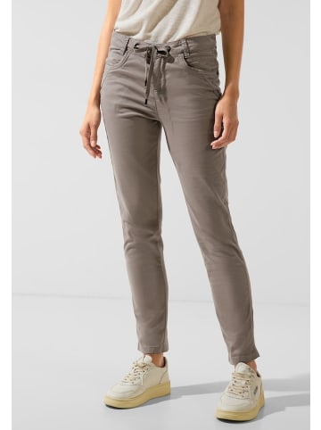 Street One Casual Fit Hose in Braun