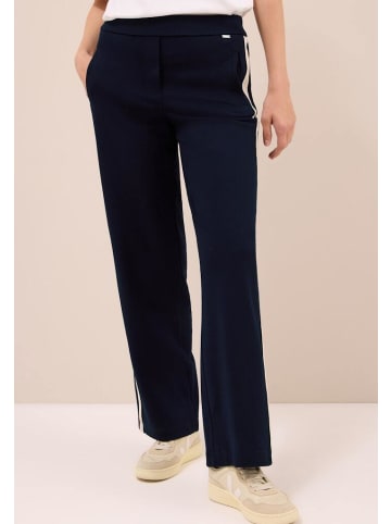 Cecil Hose in urban dark blue