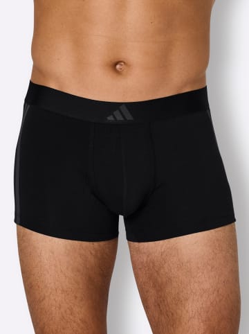 adidas Pants in schwarz