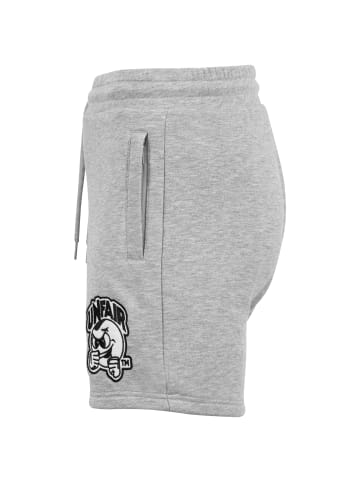 UNFAIR ATHLETICS Shorts Punchingball in grau / schwarz