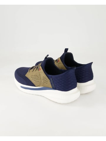 Skechers Slip On Sneaker in Blau