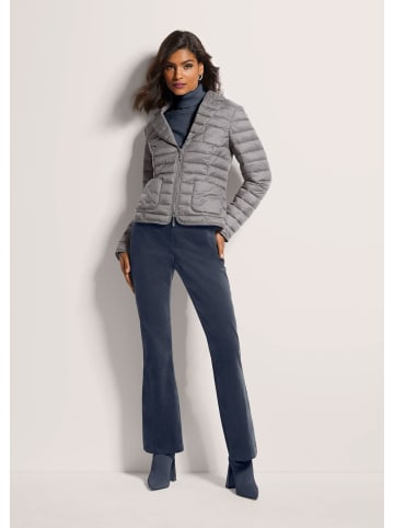 MADELEINE Wattierte Damenjacke mit sportivem Touch in steingrau