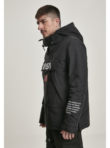 Mister Tee Windbreaker in black