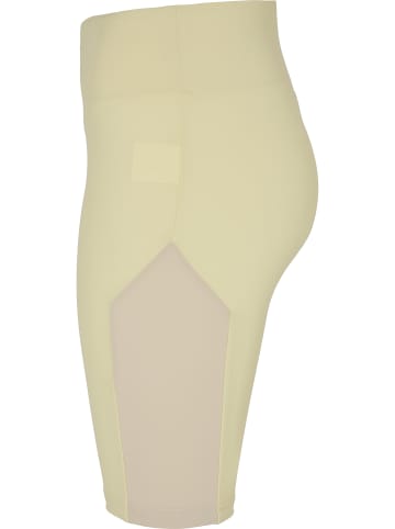 Urban Classics Cycling Shorts in softyellow/softseagrass