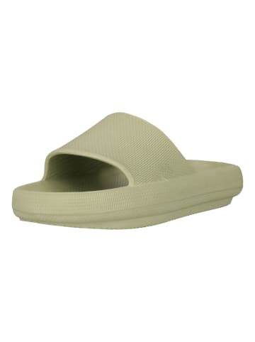 Endurance Slipper Capri in 3110 Seagrass