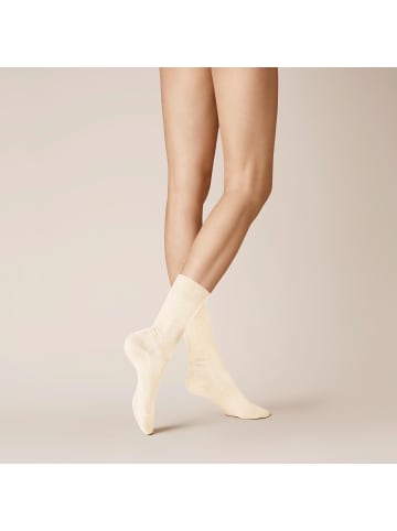 Kunert Socken Liz druckfrei in creme