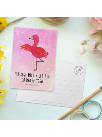Mr. & Mrs. Panda Wanddeko Flamingo Yoga mit Spruch in Aquarell Pink