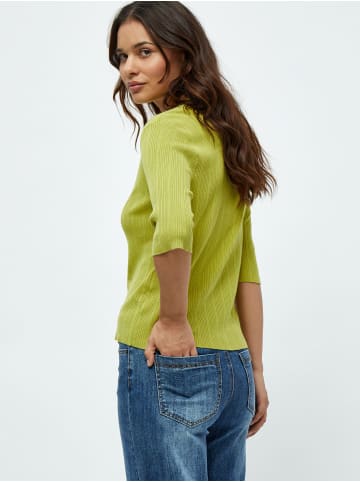 DESIRES Pullover in Pear Green