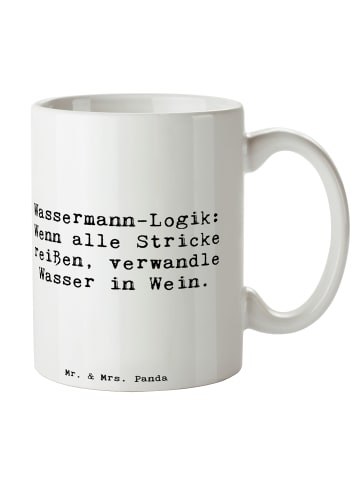 Mr. & Mrs. Panda Kaffeebecher Spruch Wassermann Logik mit Spruch in Weiß