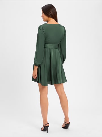 Marie Lund Kleid in smaragd - 0001