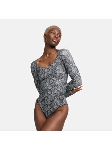 CFAB Figurformender Body mit Slip in Schlange