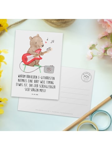 Mr. & Mrs. Panda Postkarte E-Gitarre Timing mit Spruch in Weiß