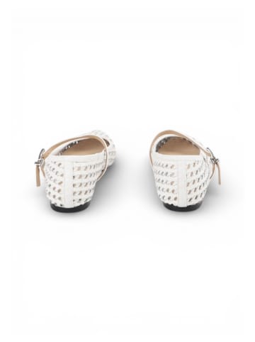 Apple of Eden Ballerina DEBRA in OFF WHITE