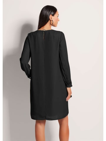 MADELEINE Elegantes, gerades Langarmkleid in schwarz