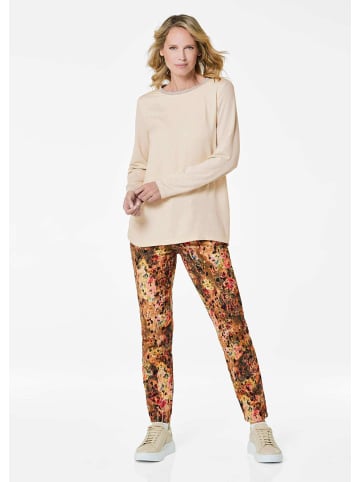 GOLDNER Kurzgröße:  Schlichtes Langarmshirt mit Glanz in cremeweiß