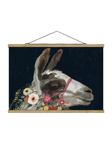 WALLART Stoffbild mit Posterleisten - Lama mit Blumenschmuck I in Schwarz