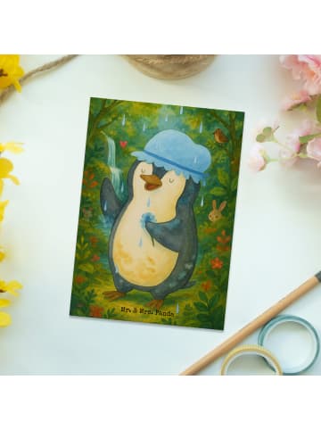 Mr. & Mrs. Panda Postkarte Pinguin Duschen Design ohne Spruch in Weiß