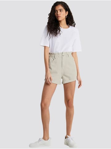 Gina Tricot Short Perla in Beige