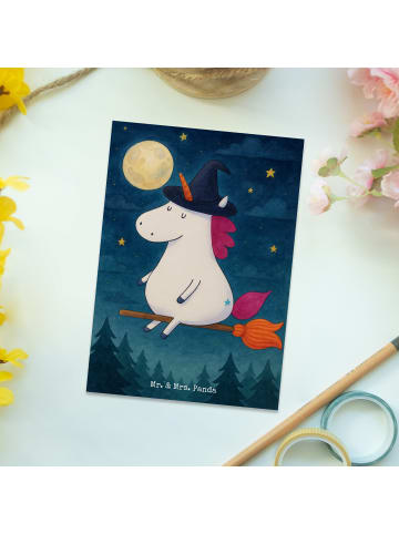 Mr. & Mrs. Panda Postkarte Einhorn Hexe Design ohne Spruch in Weiß