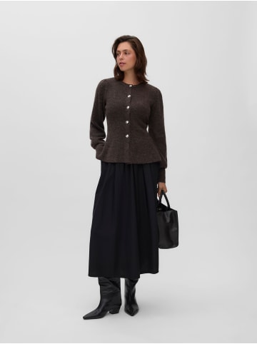 Vero Moda Strickjacke in Chocolate Torte