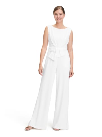 Vera Mont Jumpsuit mit weitem Bein in Rohweiß