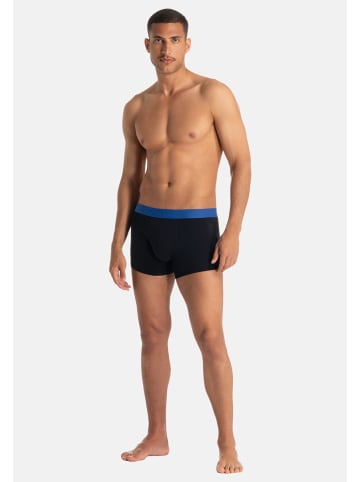 Bruno Banani Retro Short / Pant Flowing in Blau / schwarz