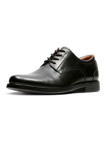 Clarks Businessschuhe in Schwarz