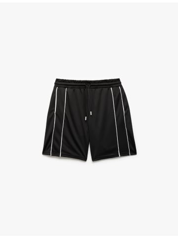 KOTON KURZHOSEN in Schwarz
