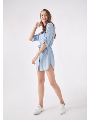 Aiki Keylook Blusenkleid Bloutfit in hellblau