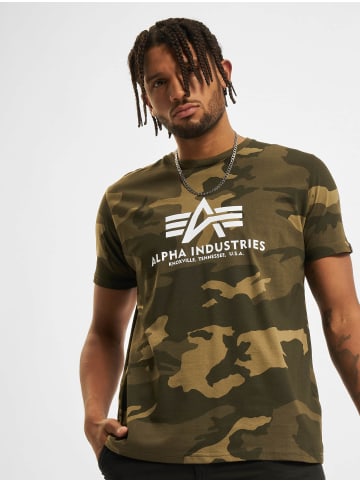 Alpha Industries Alpha Industries T-Shirt in olive camo