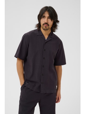 Matinique Kurzarmhemd MAklampo Relaxed fit in Washed Black