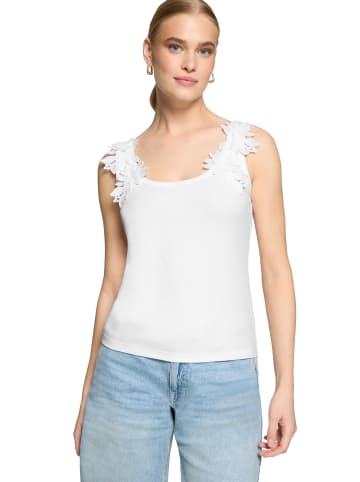 Zero  Basic-Top mit Rundhalsausschnitt in Brilliant White