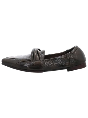 Rebecca White Slipper in braun