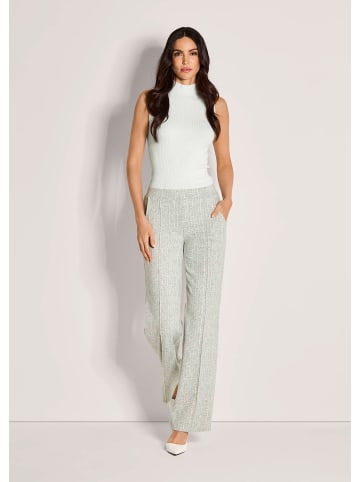 MADELEINE Weite Bügelfaltenhose mit Allover-Muster in steingrau / wollweiß