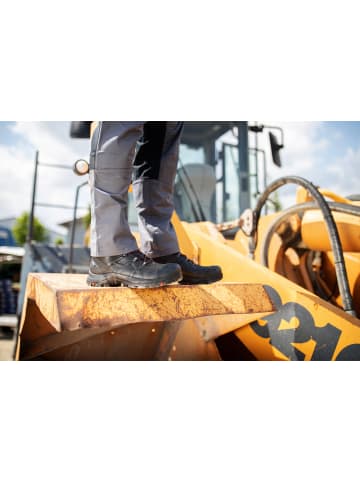 HAIX Sicherheitsschuhe Black Eagle Safety 54 mid in schwarz/rot