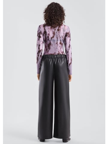 QS T-Shirt in 46A0_fuchsia