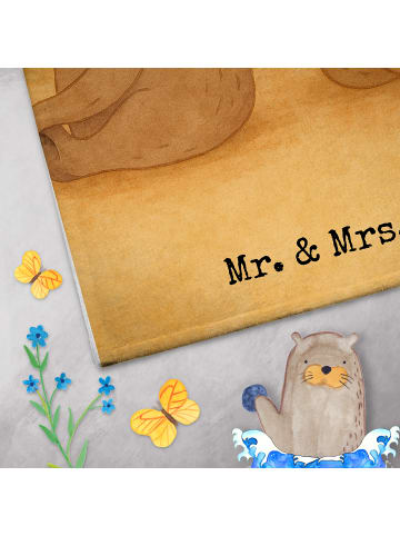 Mr. & Mrs. Panda Gästehandtücher Bär Kind Design mit Spruch in Weiß