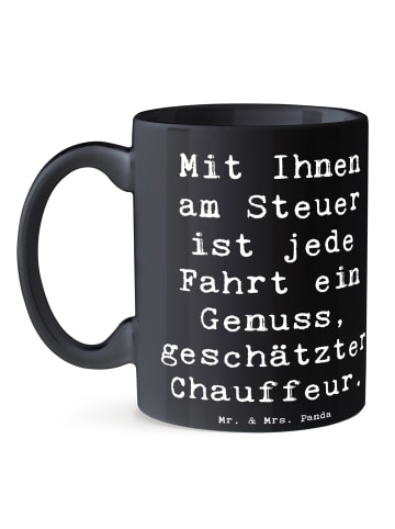 Mr. & Mrs. Panda Kaffeebecher Spruch Chauffeur Genussfahrt mit S... in Schwarz