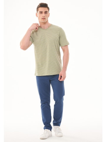 Organication T-Shirt "MOR13646" in Oliv/Cremeweiß