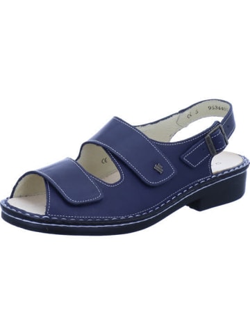Finn Comfort Sandale in blau