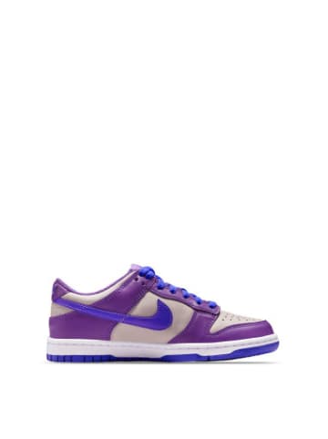 Nike Sneaker DUNK in COLLEGE GRAU/PERSISCHES VIOLETT-WILDTRAUBE