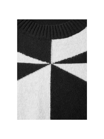 Cecil Pullover in Black