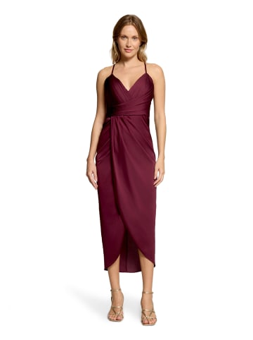 Vera Mont Abendkleid mit Raffung in Deep Dahlia