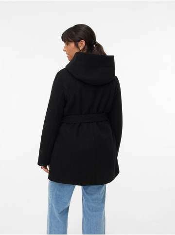 Vero Moda Mantel in Black