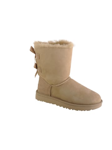 UGG UGG Bailey Bow II in Beige