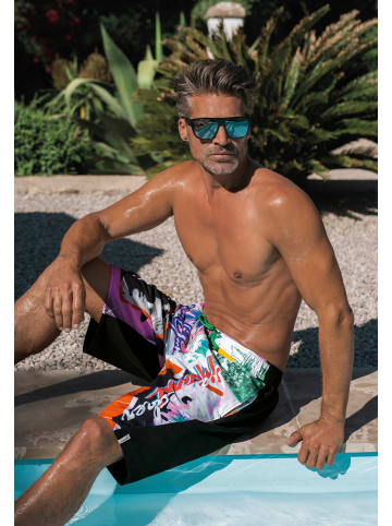 wavebreaker Shorts in schwarz/bunt