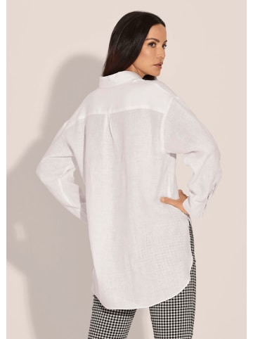 MADELEINE Modernes Oversized-Hemd mit Schlitzen in weiß