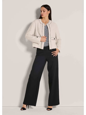 MADELEINE Kurzblazer in Bouclé-Optik in wollweiß / schwarz