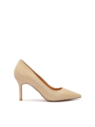 Kazar Pumps in Beige