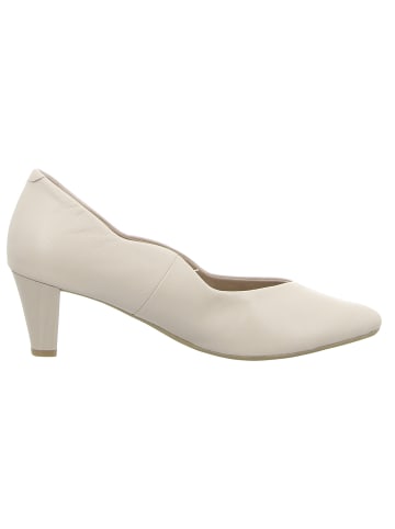 Caprice Flacher Pump in silber